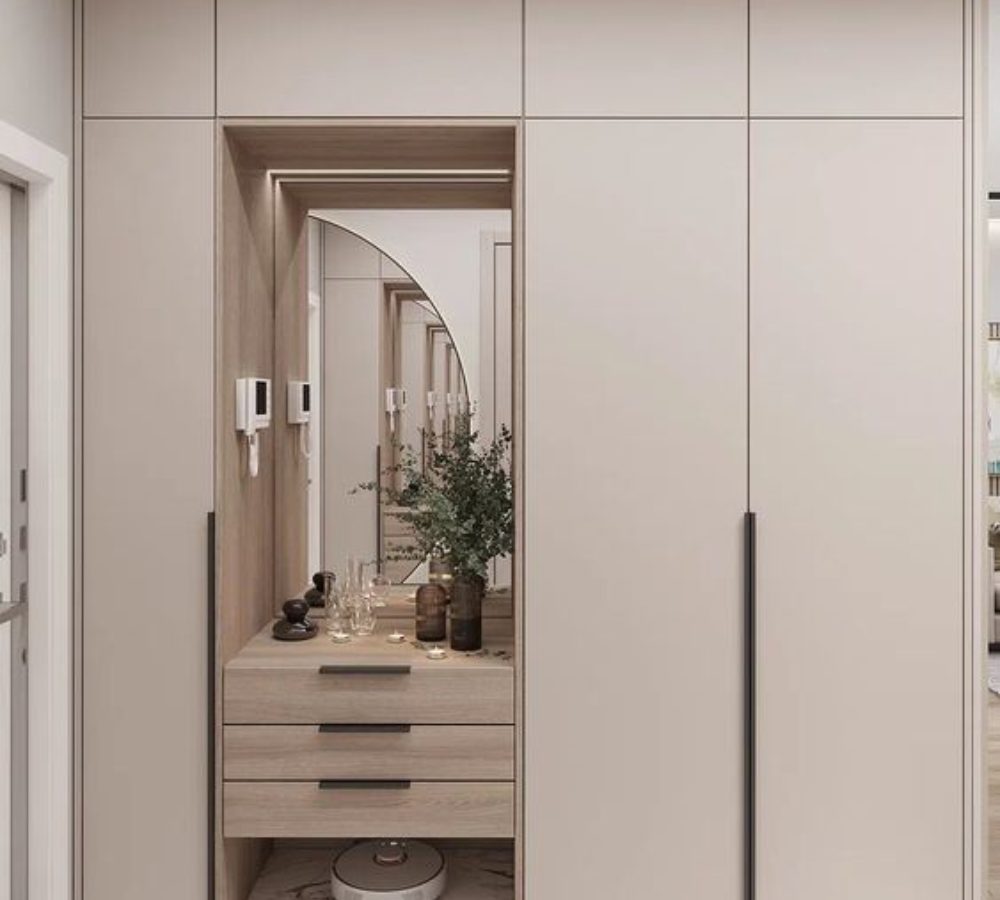 Beige Schränke mit Spiegelnische und Schubladen
