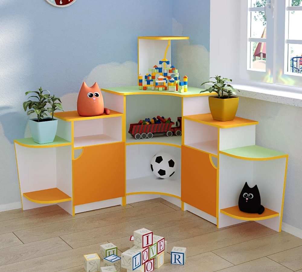 Eck-Spielzeugregal im Kindergarten